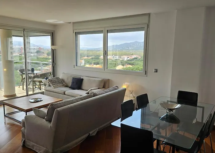 Penthouse In Platja D Aro Front Sea With Parking