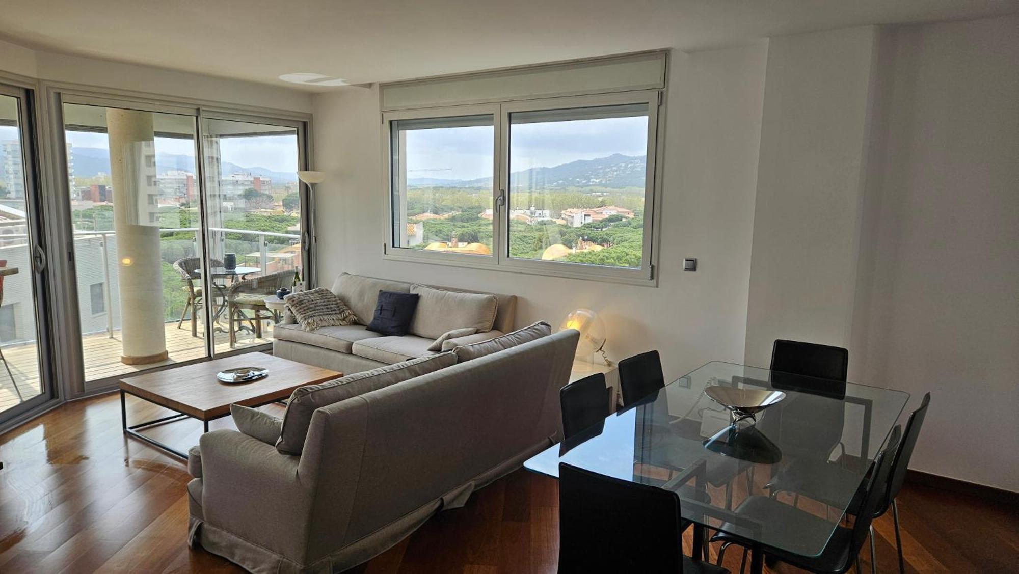 Apartment Penthouse In Platja D Aro Front Sea With Parking Castell-Platja d’Aro