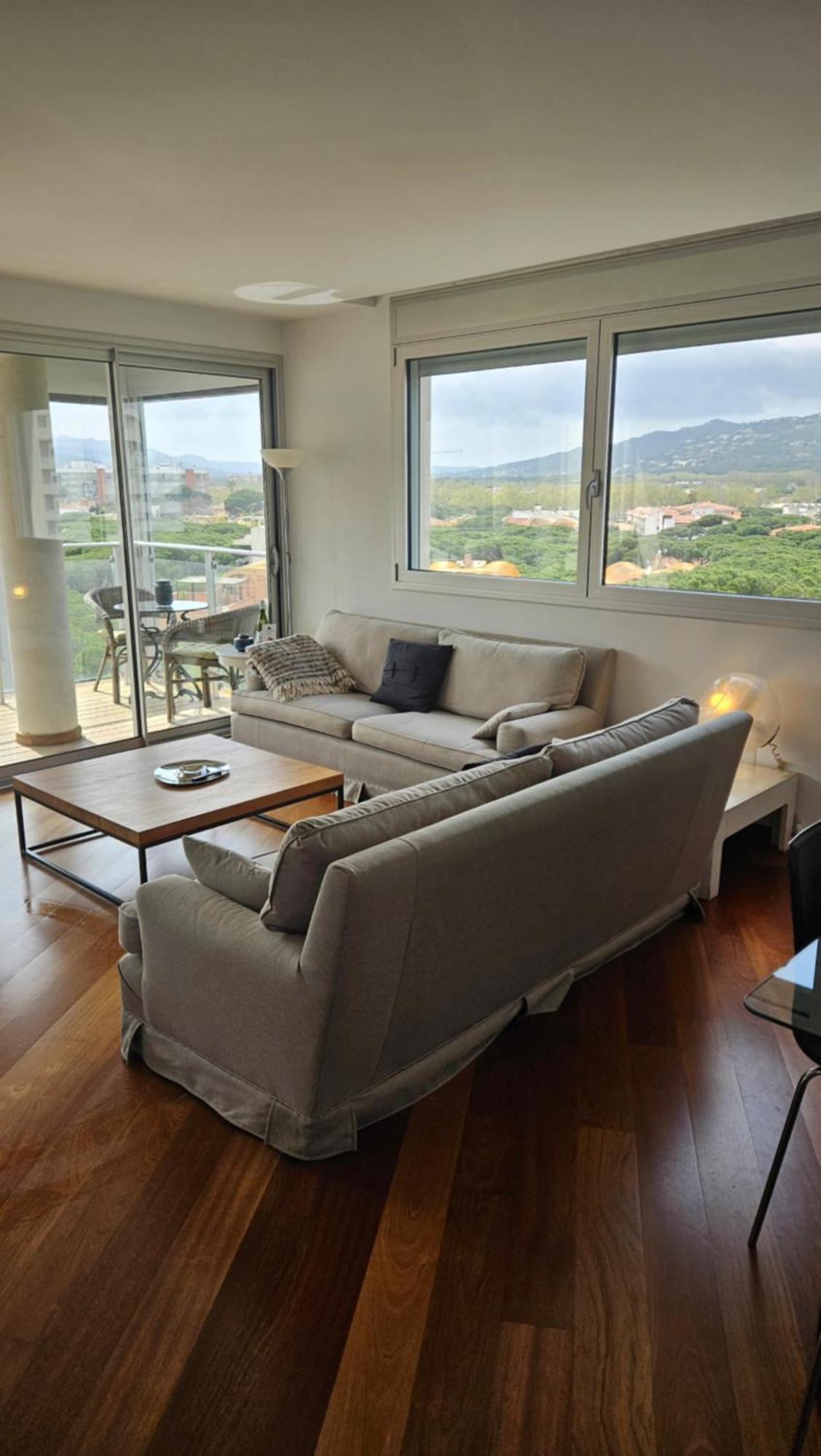 Penthouse In Platja D Aro Front Sea With Parking *
