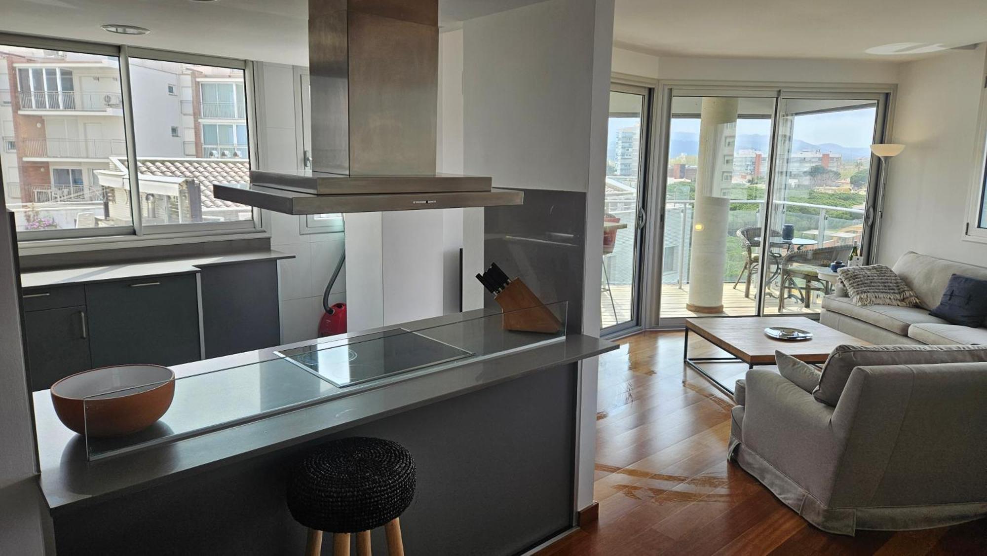 Penthouse In Platja D Aro Front Sea With Parking Apartment